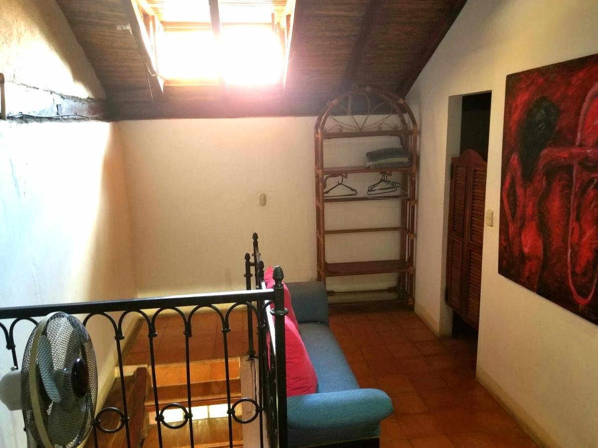 Bed and Breakfast Casa Del Agua Ґранада Номер фото